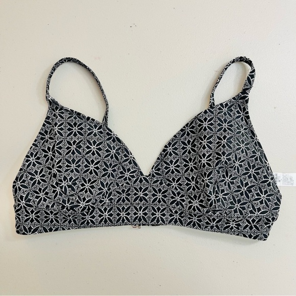 Old Navy Women Swim Top Size XL Black/White Swimwear Beach Vacation